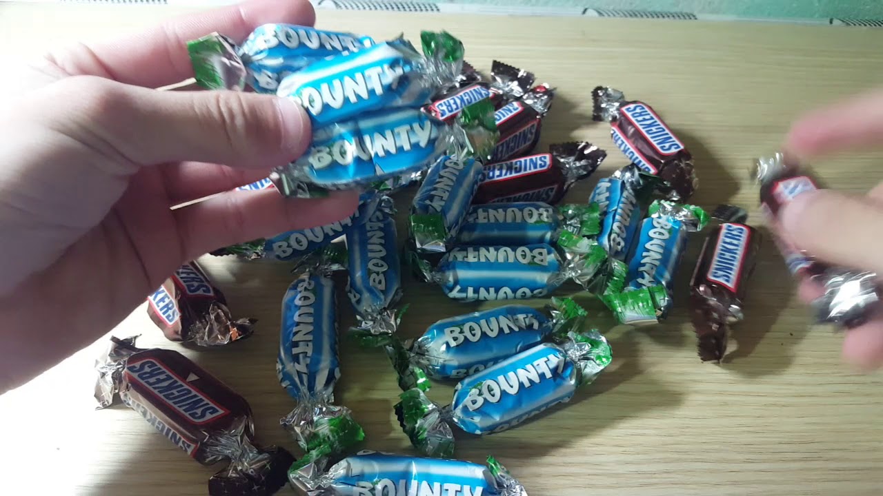 Candy Snickers Socola Mini and Bounty Coconut Mini