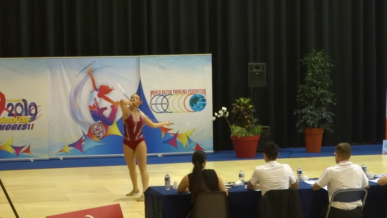 2019 - WORLD CUP - Veronika Kadlecova (CZ) - 1st place Two Batons Adult