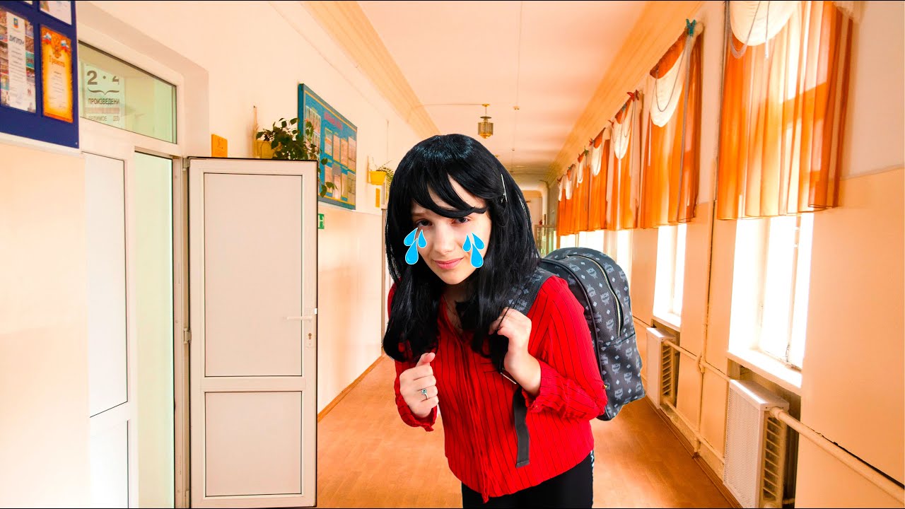 Colega Noua Elena a fugit de la Scoala