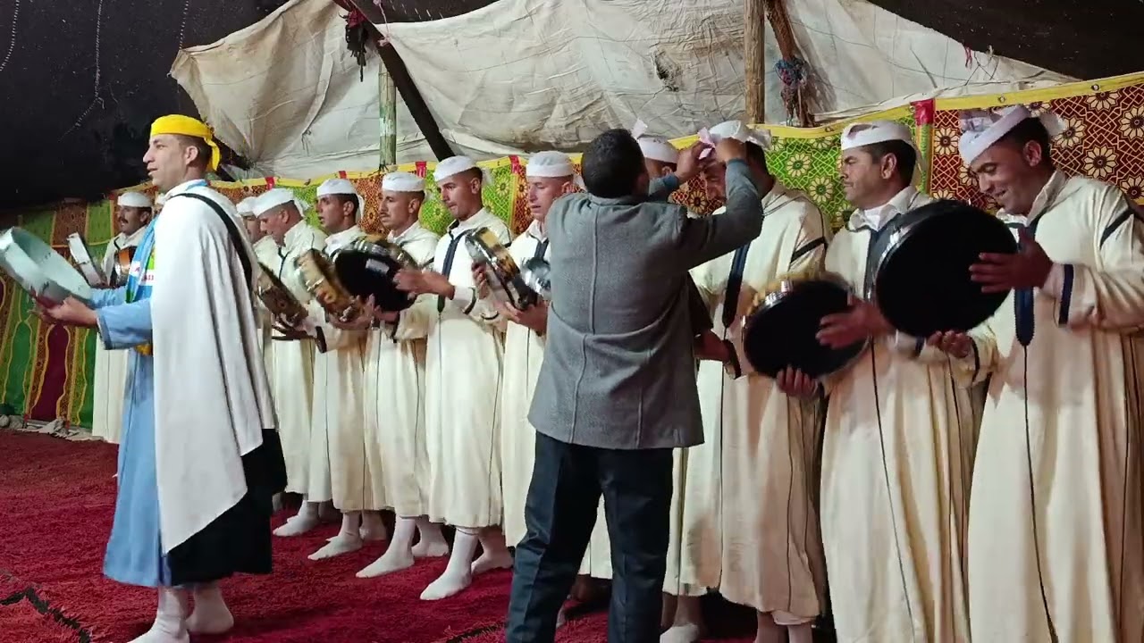 روعة فن أحيدوس مع مجموعة تيفاوين عين الركادة أيت سغروشن — إيموزار كندر
