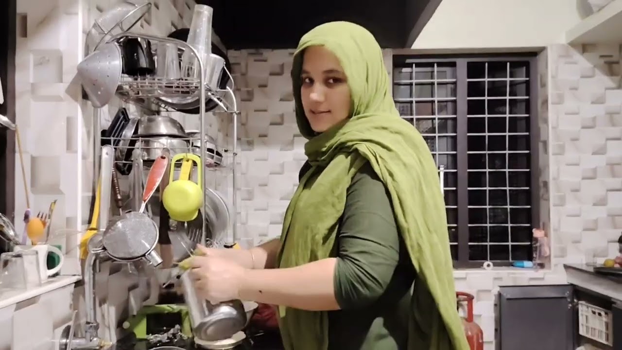 നോമ്പിനും നട്ടപ്പാതിരാക്കും തീരാത്ത പണി