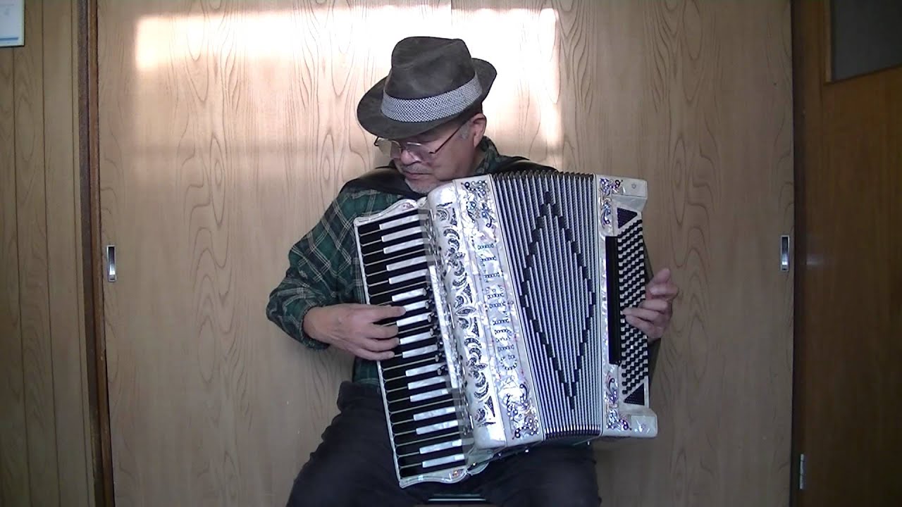 青い山脈（服部良一）Accordeon Solo  Tatsuo Kubo