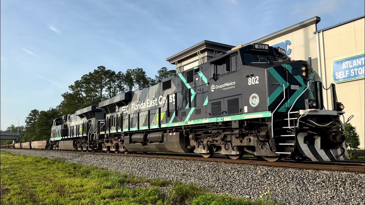 Ferromex Blue FEC ES44C4 802 Leads Train 210 at Bayard 