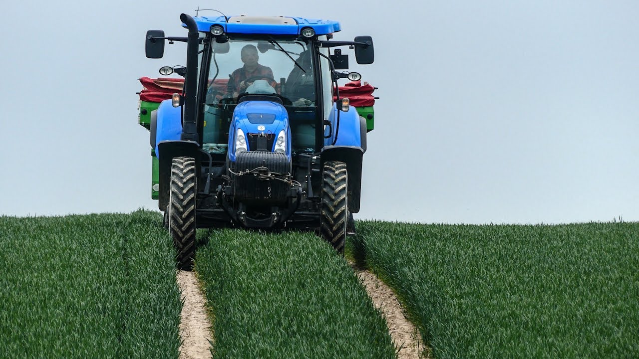 Siew Nawozów 2020 - 2x New Holland, Ursus * Smerfy buszują w zbożu*  SRW Niziny