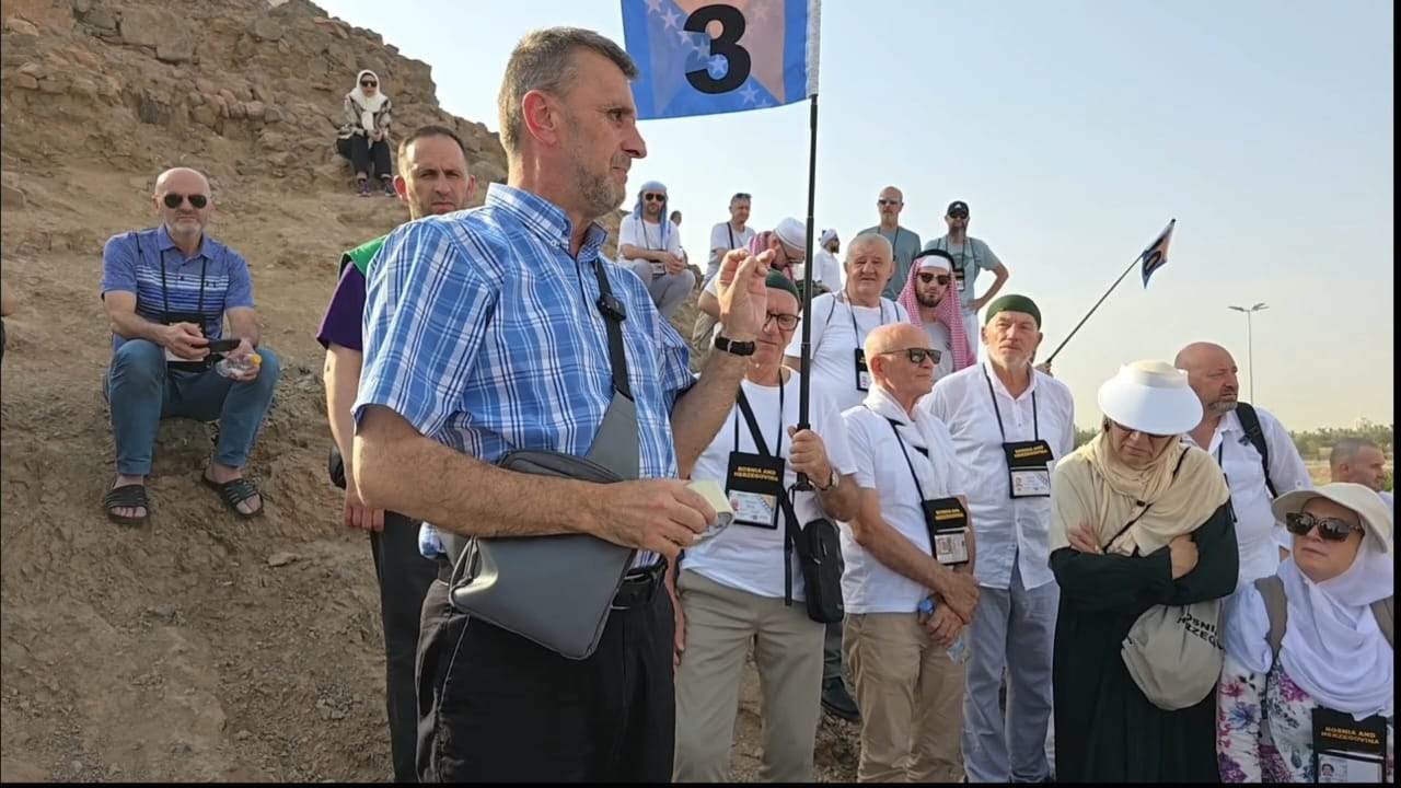 Naše hadžije obilaze znamenitosti Medine