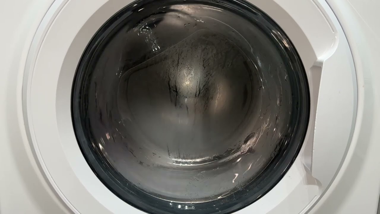 Hotpoint NSWR743 - Spin & Drain