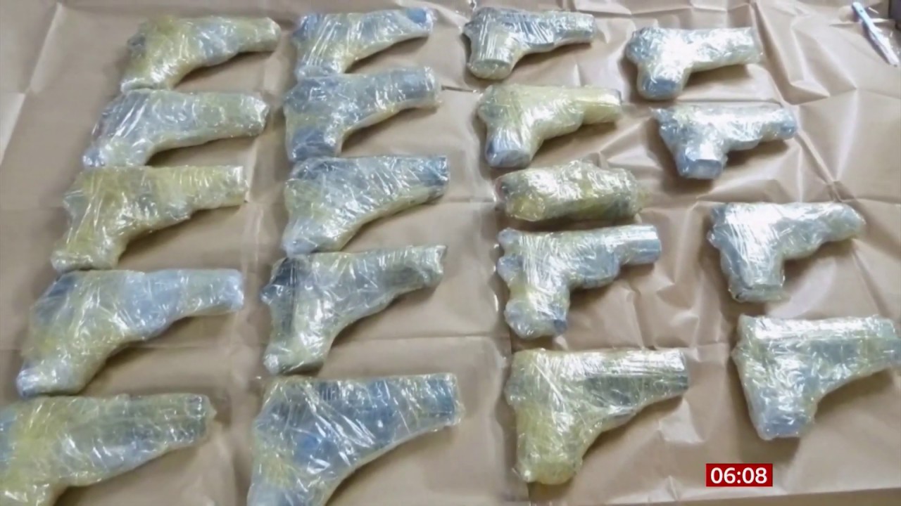 60 guns seizure at Dover  after crossing Channel (UK) - BBC News - 4th August 2019