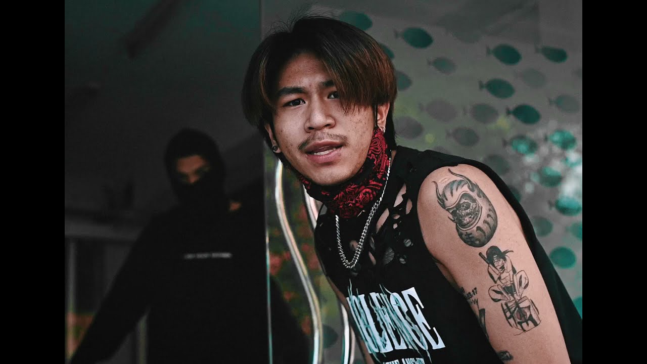 BT- อยู่กันยังไง-  ft Highhot . Vezeus