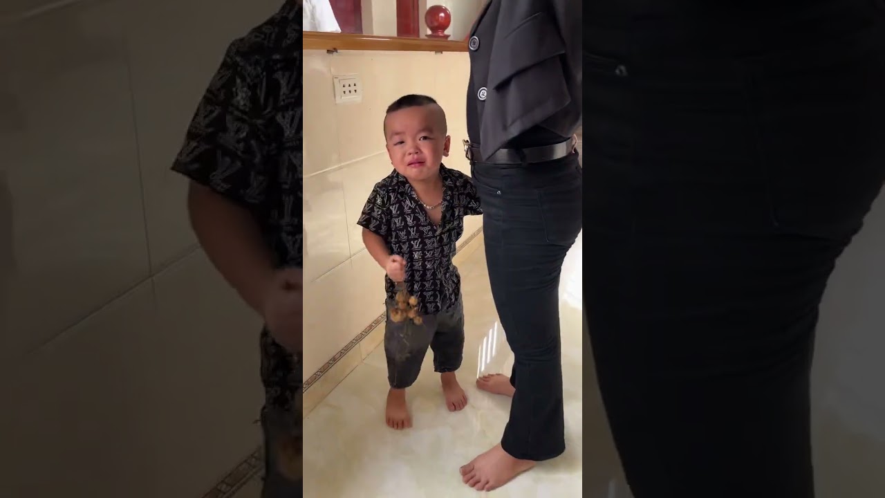T&ocirc;m lại kh&oacute;c nh&egrave; - MrBi