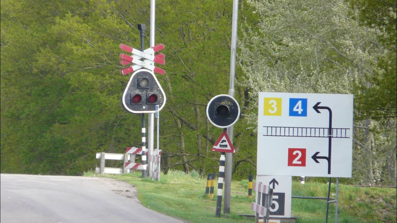 Voormalige Aki Spoorwegovergang Bij Wijster (VAM/Attero) *Verlaten*// Abandoned Unused Aki Crossing