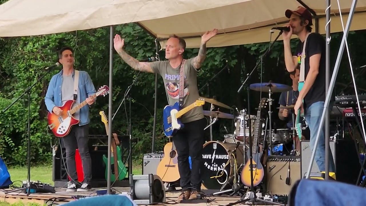 Low & Surfboard - Dave Hause & The Mermaid - Kass & Dave's Backyard, Springfield, PA