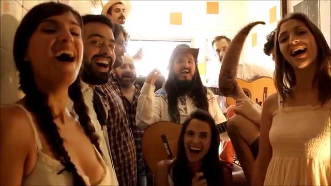 LA NUBE MÁGICA - CONEJOS - MUSIQUITA EN LA COCINA #88