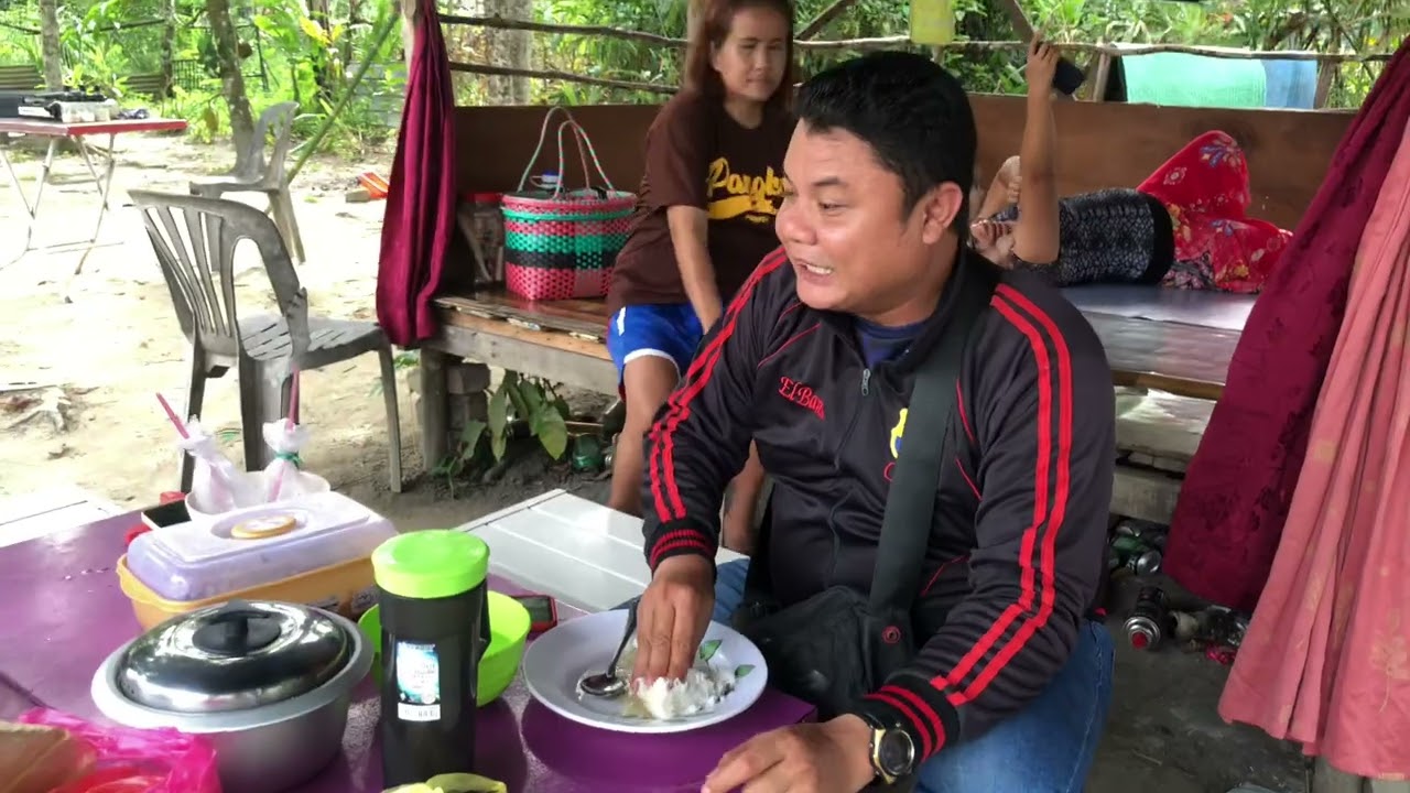 Aya Bidik Balik Kerja Terus Makan Dan Santai Petang Di Studio Abun Bilun