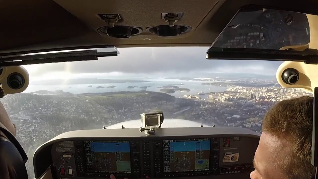 Short trip around oslo in a Cessna 172