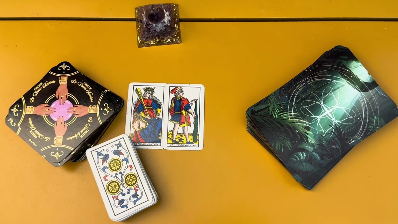 VIERGE ♍️: &laquo;&nbsp;QUELQU&rsquo;UN A UN MESSAGE POUR TOI!&nbsp;&raquo;