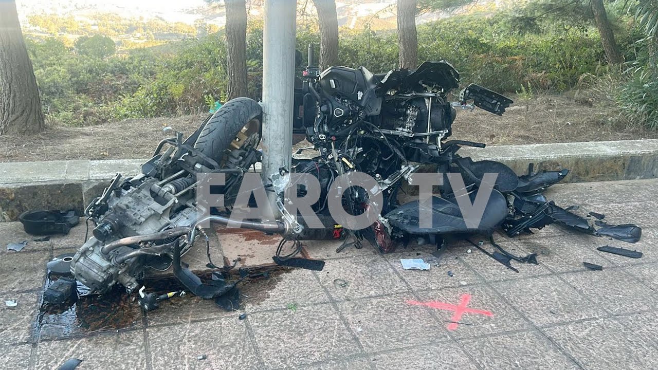 Grave accidente en el mirador de Isabel II: un herido y una moto destrozada