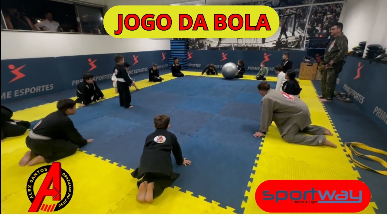 JIU JITSU KIDS! JOGO DA BOLA | TEM QUE ACERTAR QUEM ESTÁ NO CENTRO | SÓ VALE COM A CABEÇA | DIVERSÃO