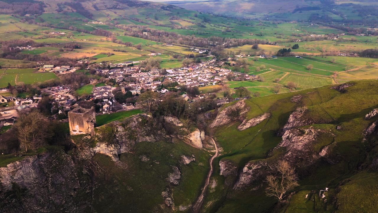 Castleton, Peak District | Drone Ambience of the Surrounding Hills (4K)