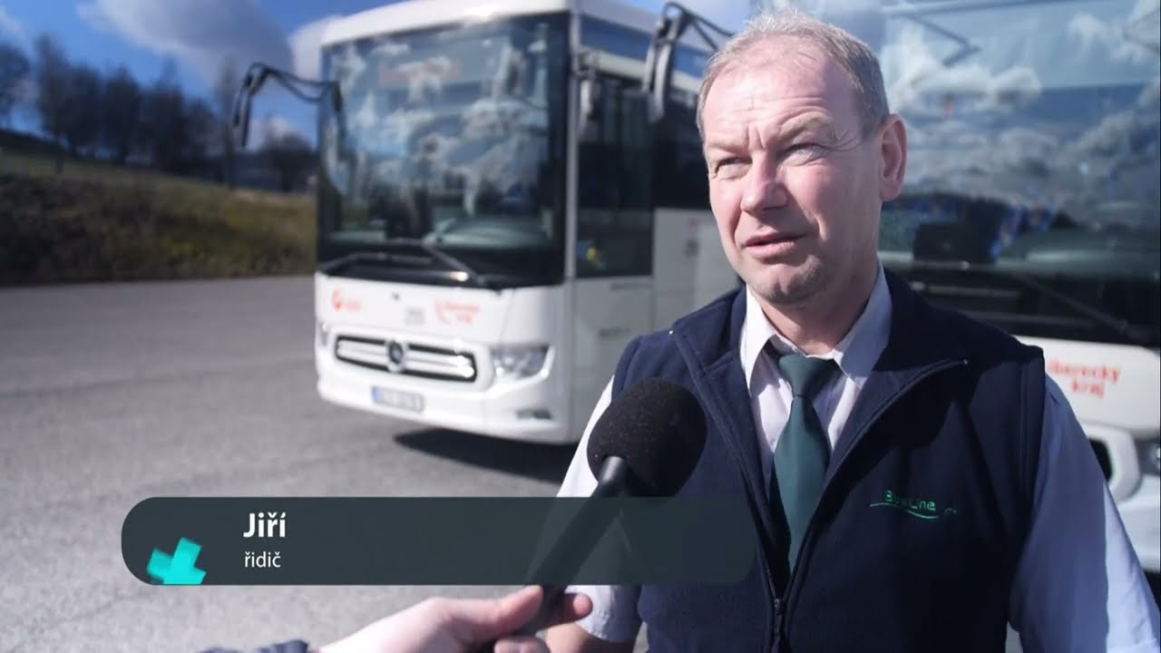BusLine představil nov&eacute; autobusy pro linku 900