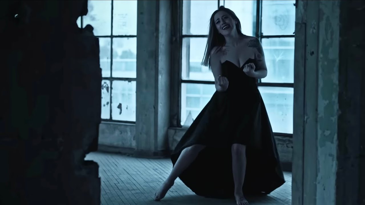 Anna Fiori ft Jonathan Thorpenberg - Torments of My Past (OFFICIAL VIDEO)