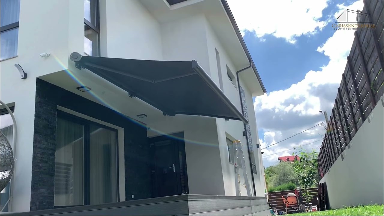 Copertină retractabilă casetata pentru terase