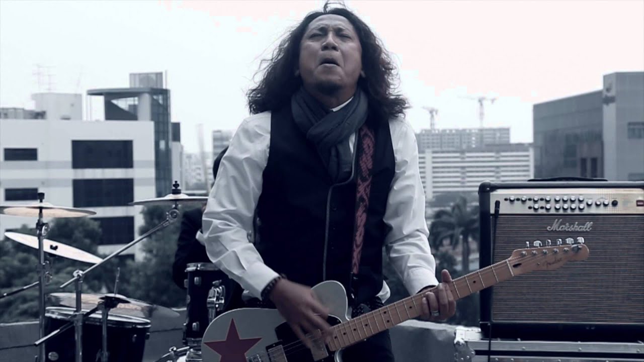 Bintang Bersuara - Klutz (Official Music Video)