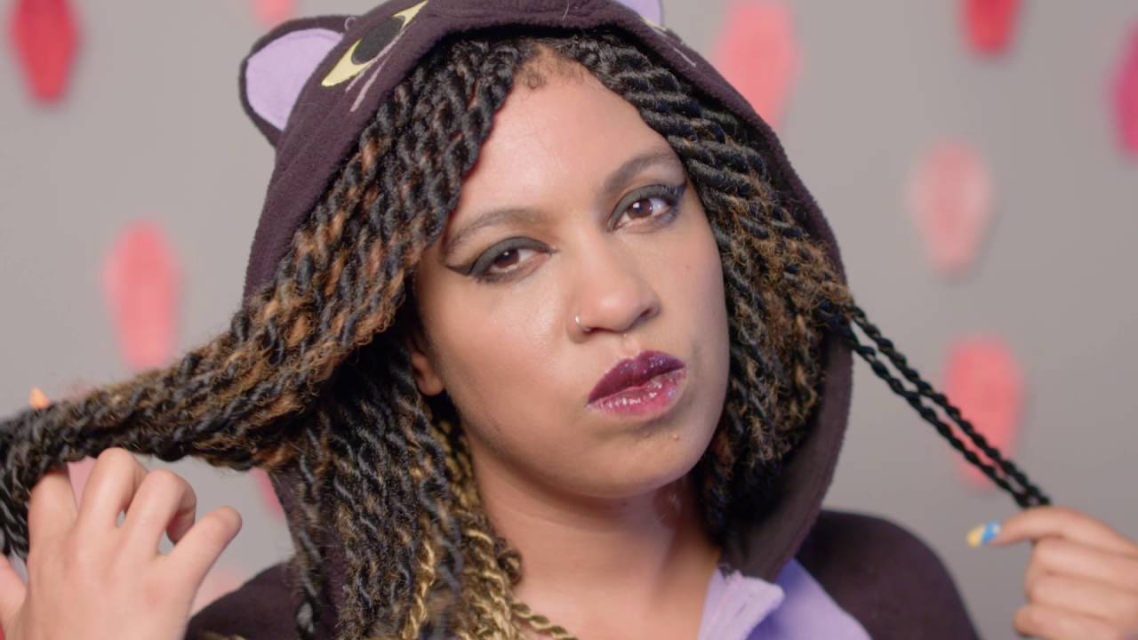 Miss Eaves - Hump Day (Produced by KEISHH)