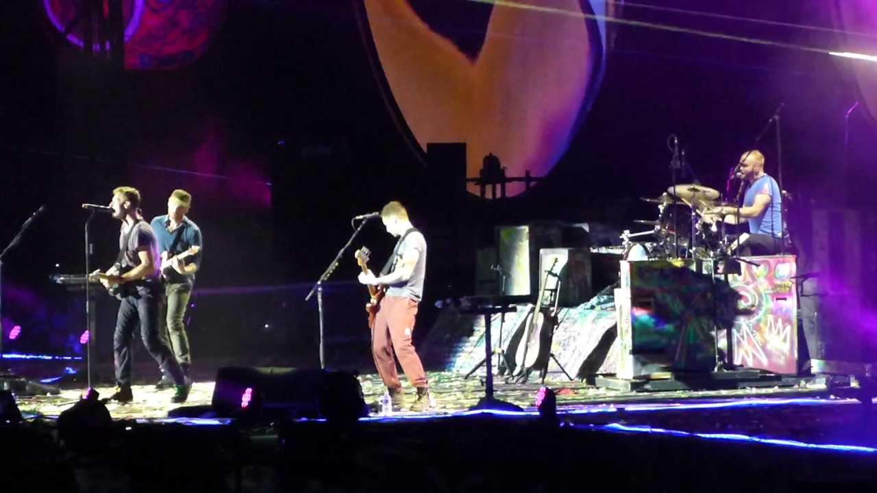 Coldplay LIVE - Don't Let It Break Your Heart & Viva La Vida & Charlie Brown