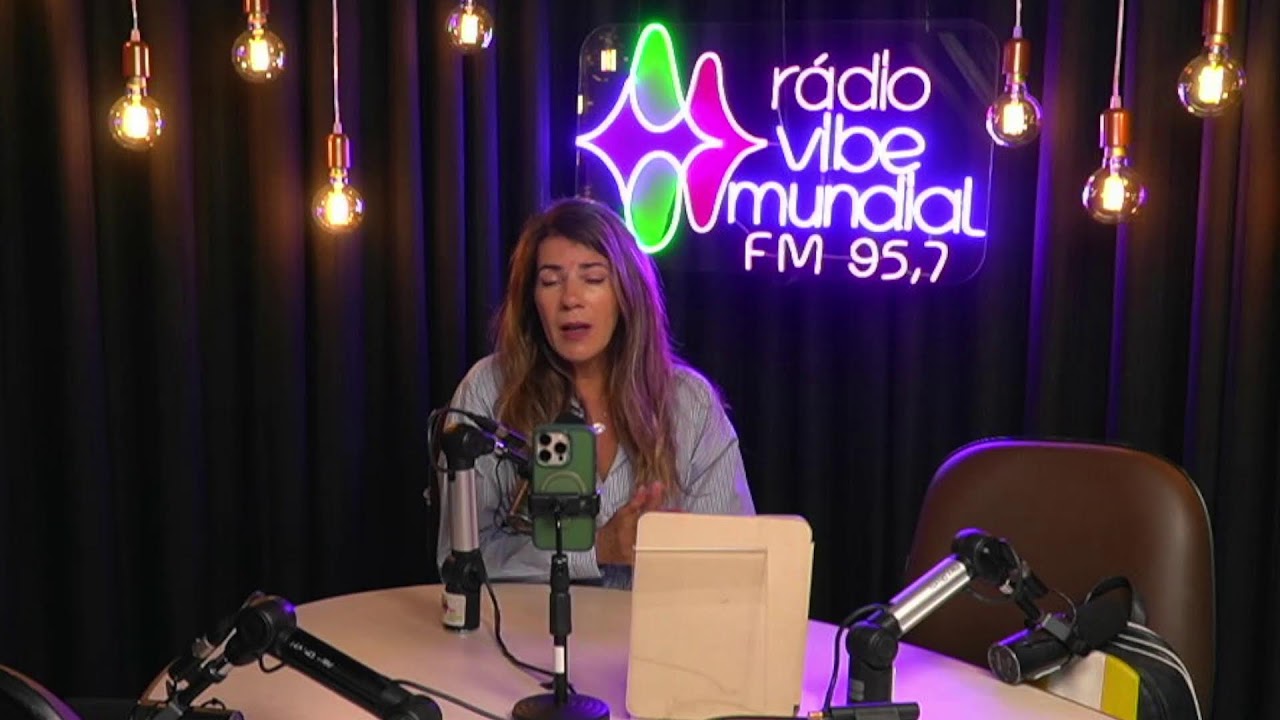 VIRANDO A PÁGINA - Simone Arrojo
