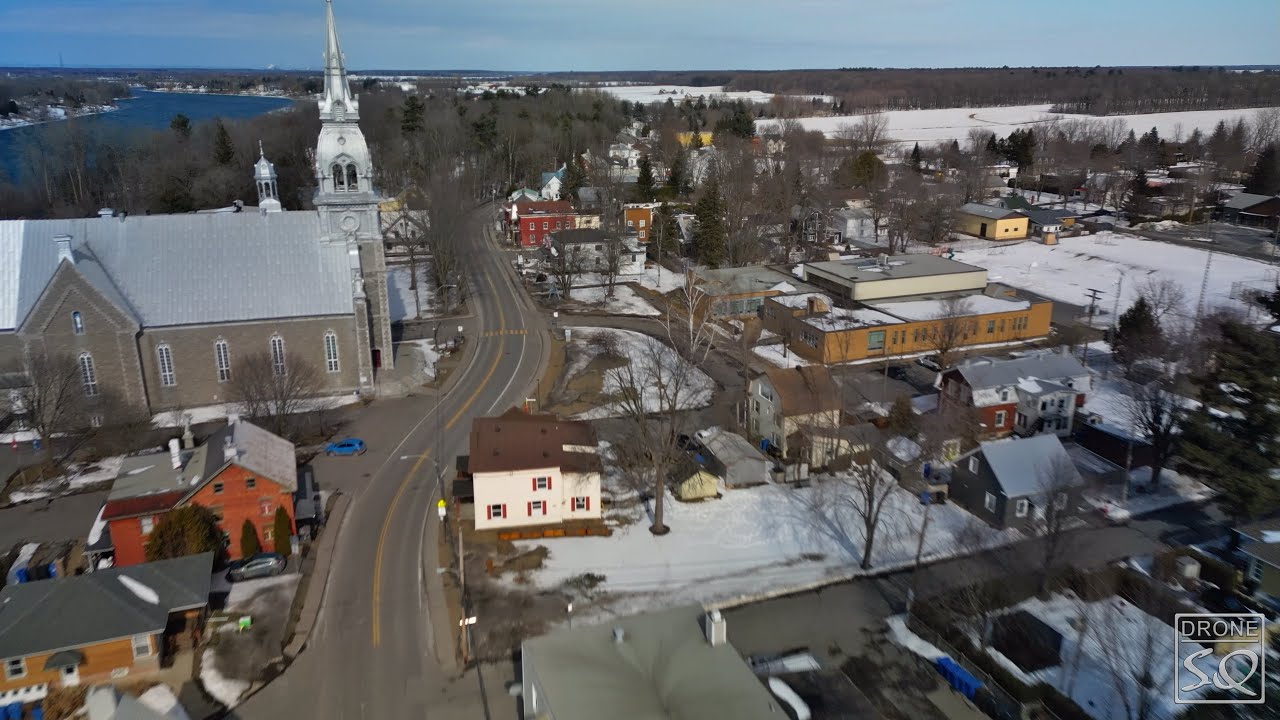Saint-Ours hiver, église encore présente 2024 02 25