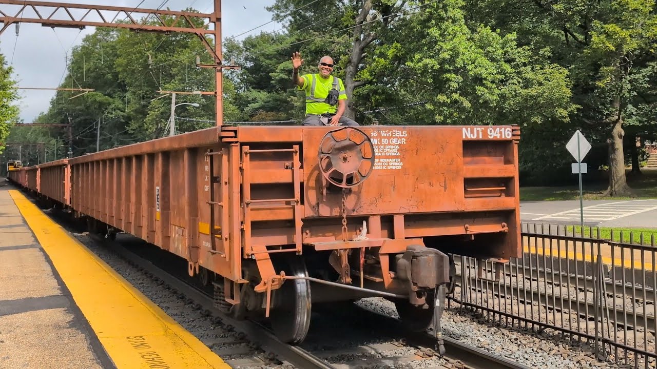Railfanning NJ Transit at Short Hills 7-17-25: The MOW Train returns with 4300 pushing & LHF later!!