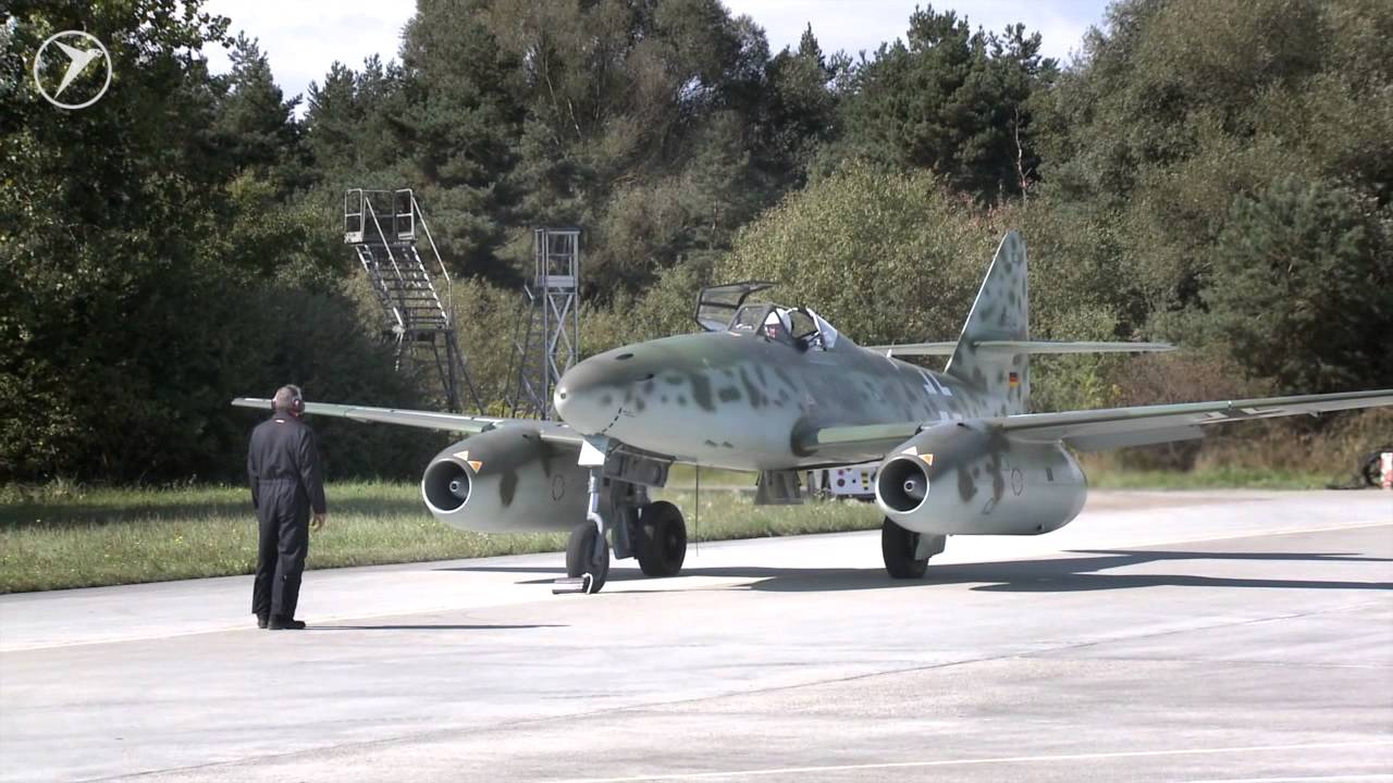 Messerschmitt Me 262 / engine start / original sound
