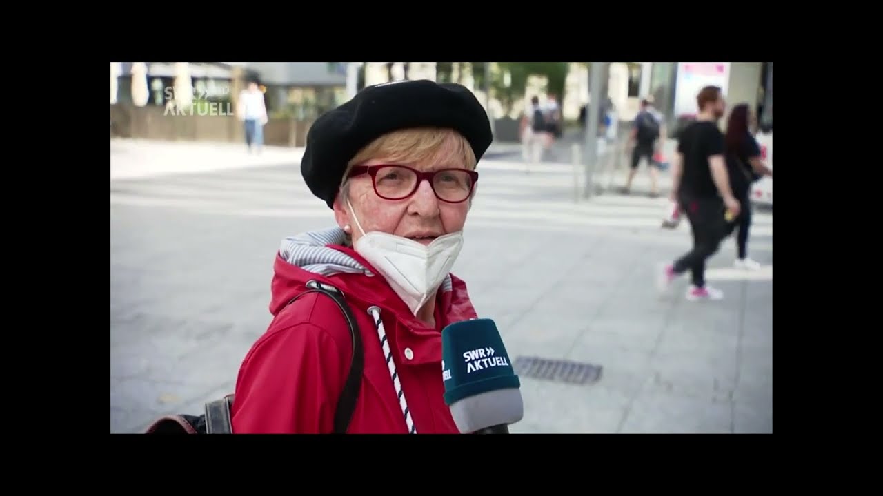 Rentnerinnen zu VfB Rasensturm - SWR Aktuell