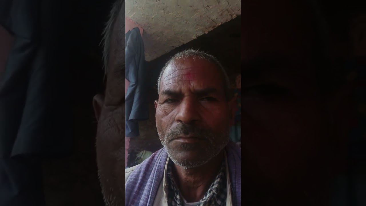 भजन आज कांधा दही मोर खाय गे यह भजन सुनिये और कमेंट करे धन्यवाद् 