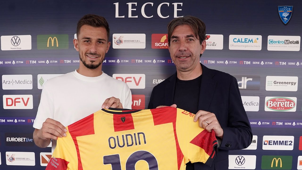 U.S. Lecce: Conferenza stampa di presentazione di Rémi Oudin