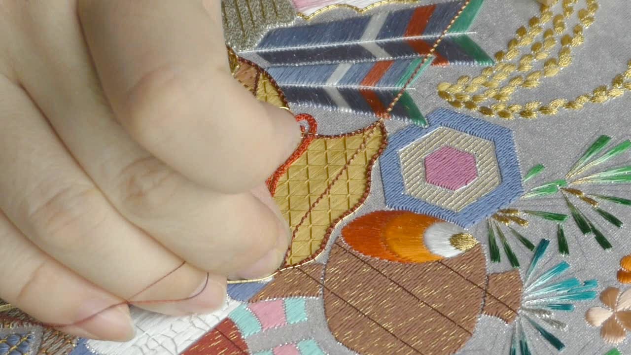 日本刺繍の技法　駒取り