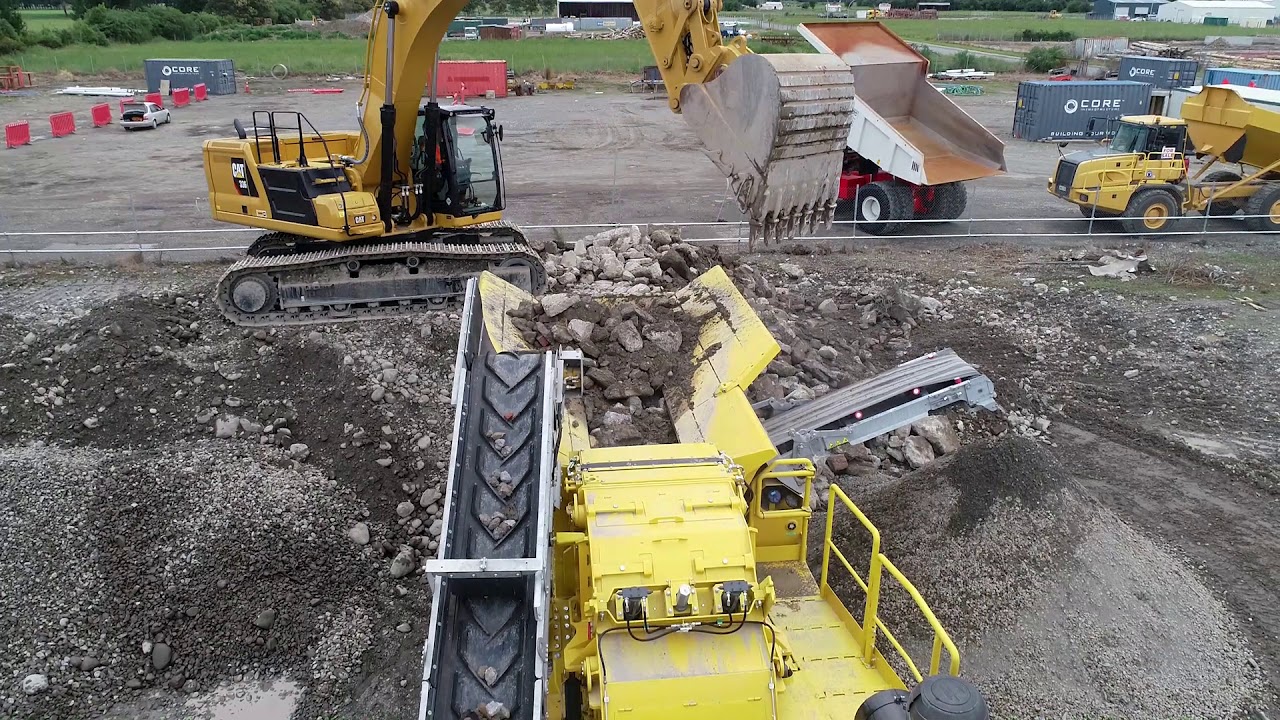 Keestrack R5 Impact Crusher - Recycling Concrete | Equip2