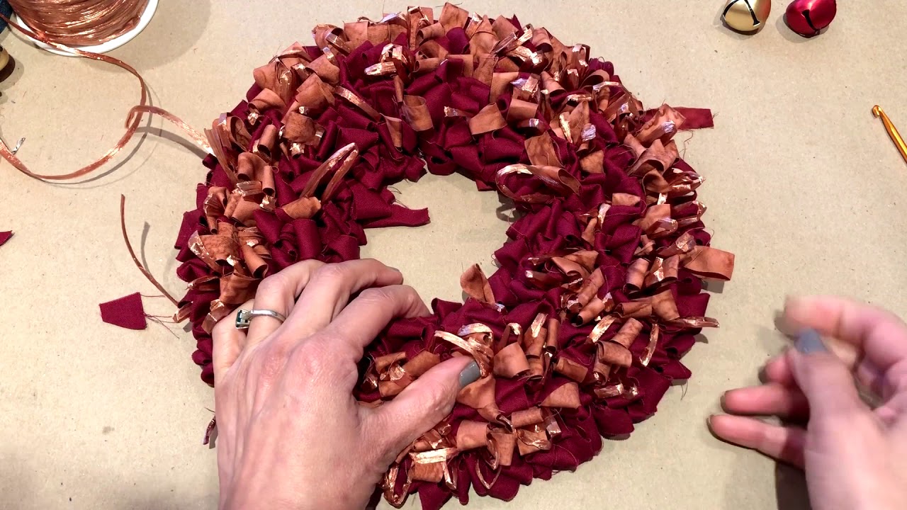Locker Hooking the Jingle Bells Wreath