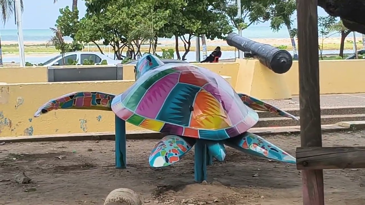 Riohacha, La Guajira, Kolumbia. Zwiedzanie i relaks. Silowniai i szamka. Terminal autobusowy.