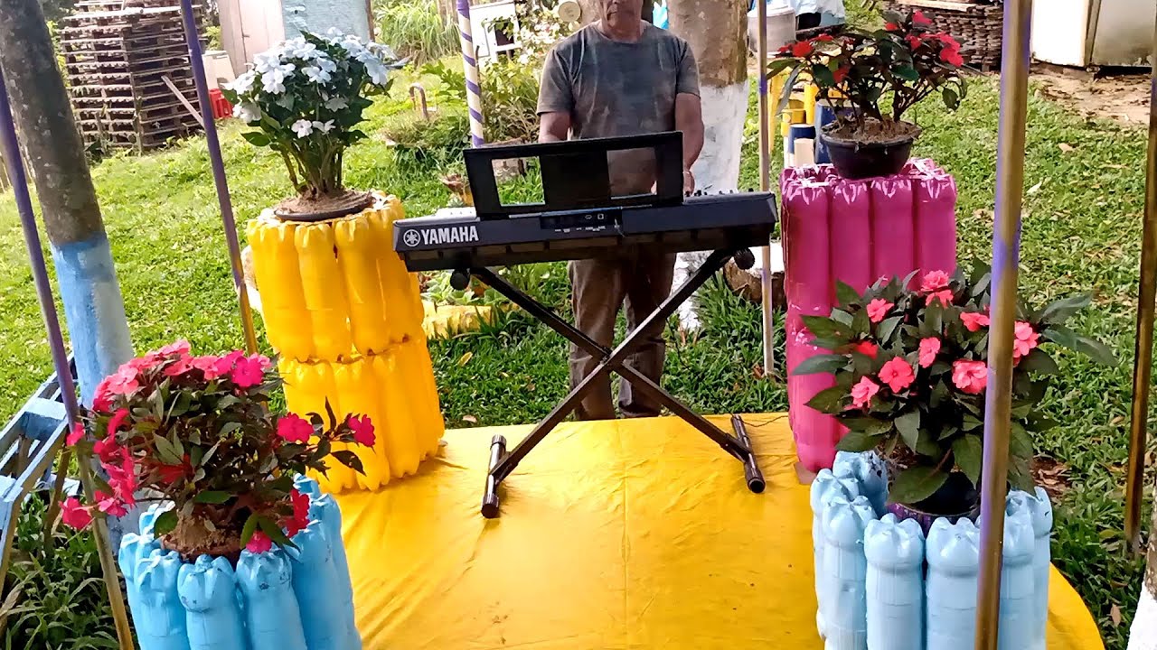 IDEIA com CAMA BOX E GARRAFAS PET / DECORAÇÃO PARA EVENTO, FESTA ANIVERSARIO