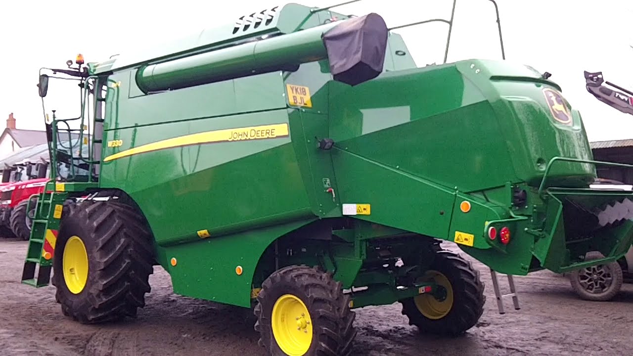 John Deere W330 Gen 2 Combine c/w 316R Header