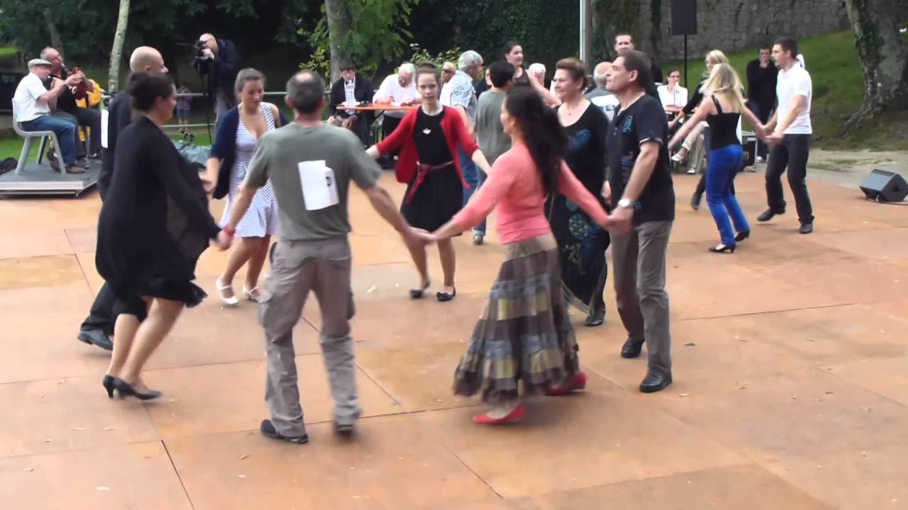 Danse bretonne : Jabadao bigouden 2014 sonné par Jean Pierre Hélias et Bernez Breton