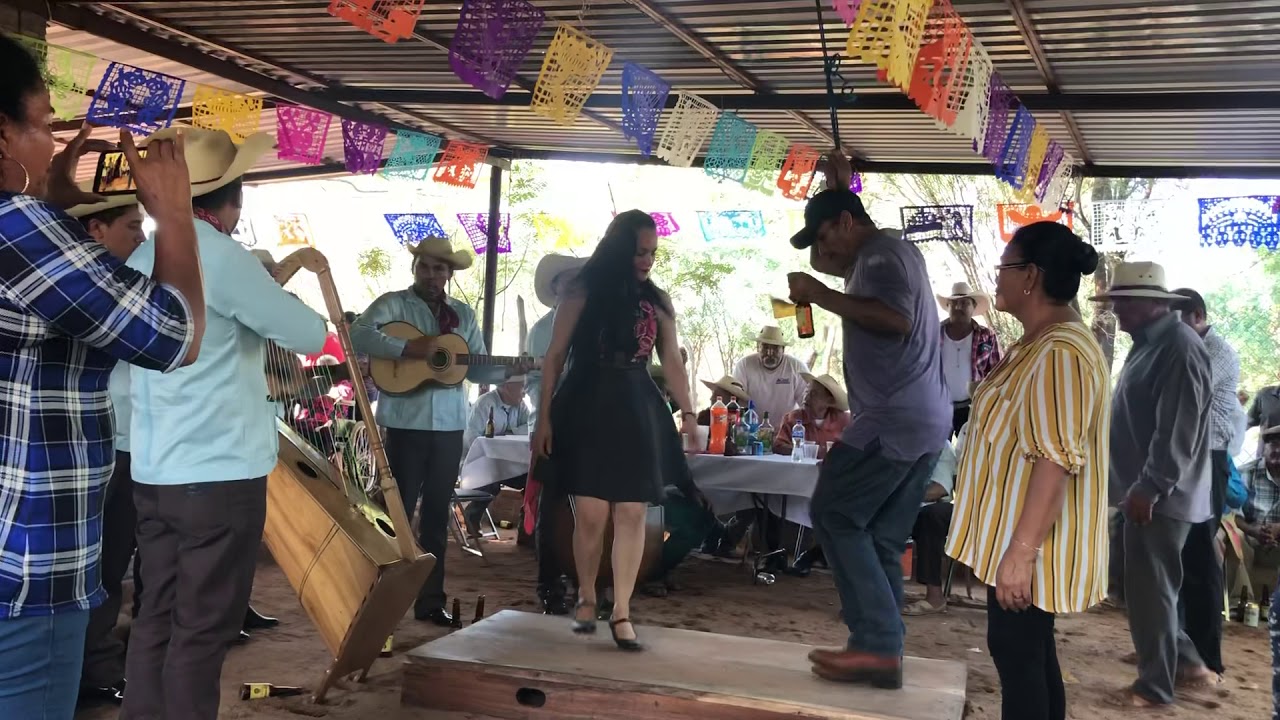 Baile de tabla en Churumuco