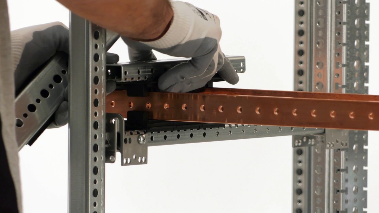 ABB System pro E power - Any height horizontal busbars mounting