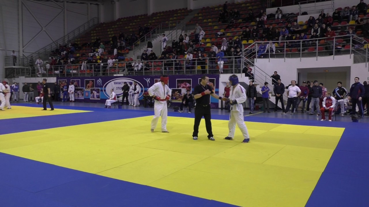 Раджабов Раджаб (синий) Чемпионат России 2015