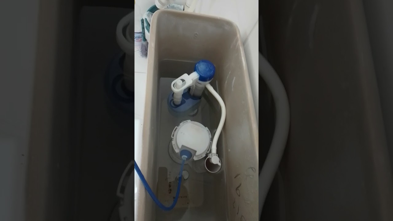 Caixa acoplada vazando na privada.veja como resolver.