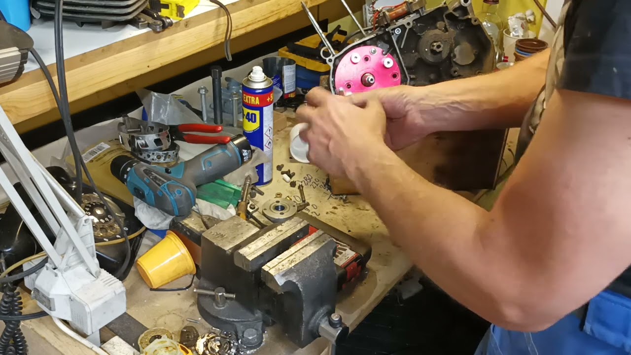 Suzuki PV koneeseen RM krossi sähköt