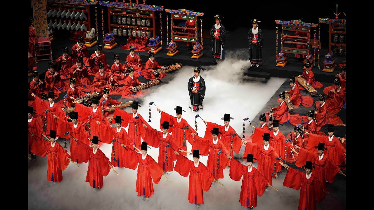 Le National Gugak Center au Théâtre de Chaillot en ouverture de l'Année de la Corée en France (2015)