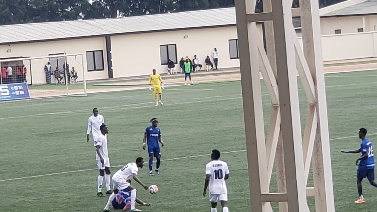 GOOOOOOOOOAL MBEGA CLAUDE IGITEGO ATANZE GOLILLA FC 1-0 APR FC