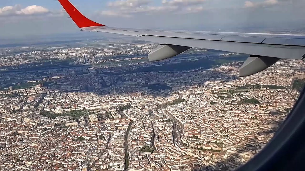 Beautiful approach over Vienna | Austrian Airlines Embraer 195